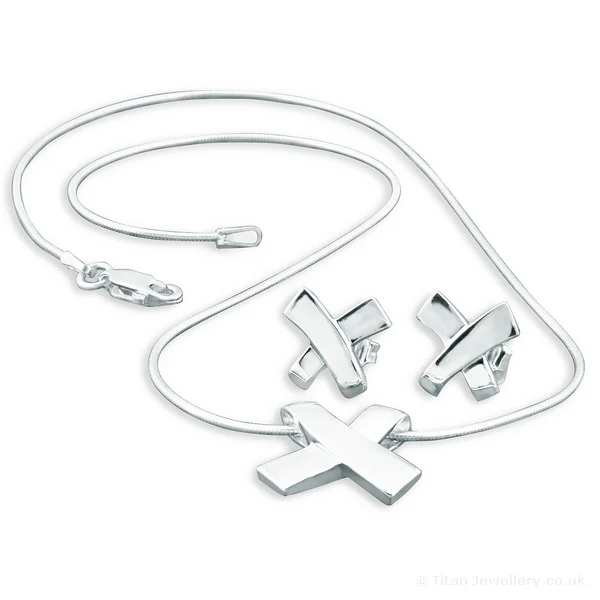Titan Jewellery, Silver Kiss Pendant