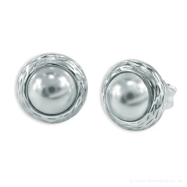 Silver Pearl Earrings
